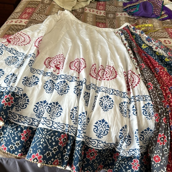 Choli - Picture 5 of 14